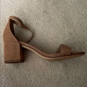 tan short blocked heels